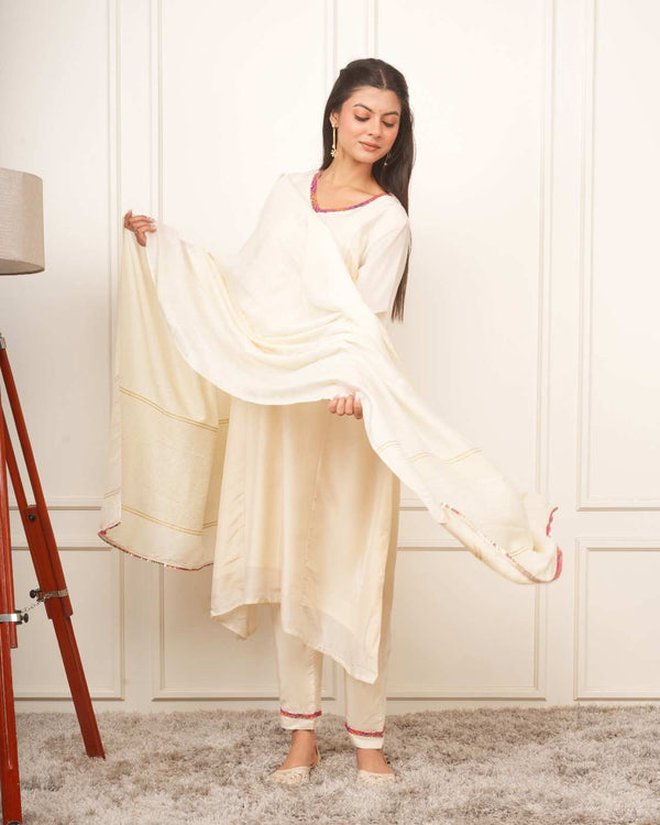 WHITE KALI KURTA SET WITH FIDA DUPATTA