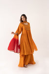 GEETIKA SOBTI IN ORANGE CHINNON KURTA SET