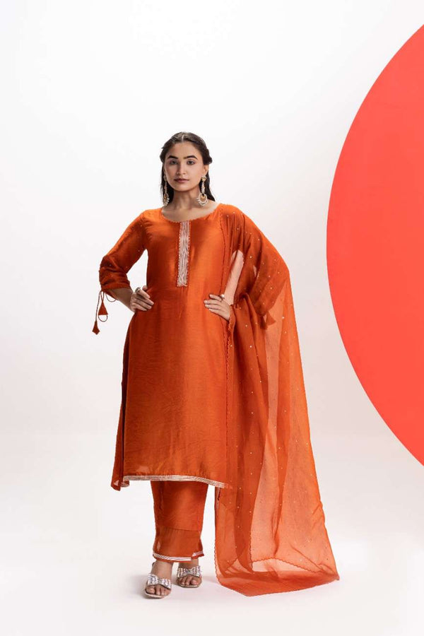 ORANGE SCALLOPED FESTIVE KURTA SET