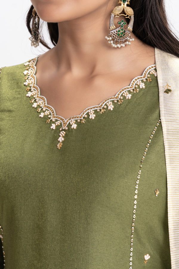 CHANDERI DOUBLE KALI EMBROIDERED KURTAPANT SET