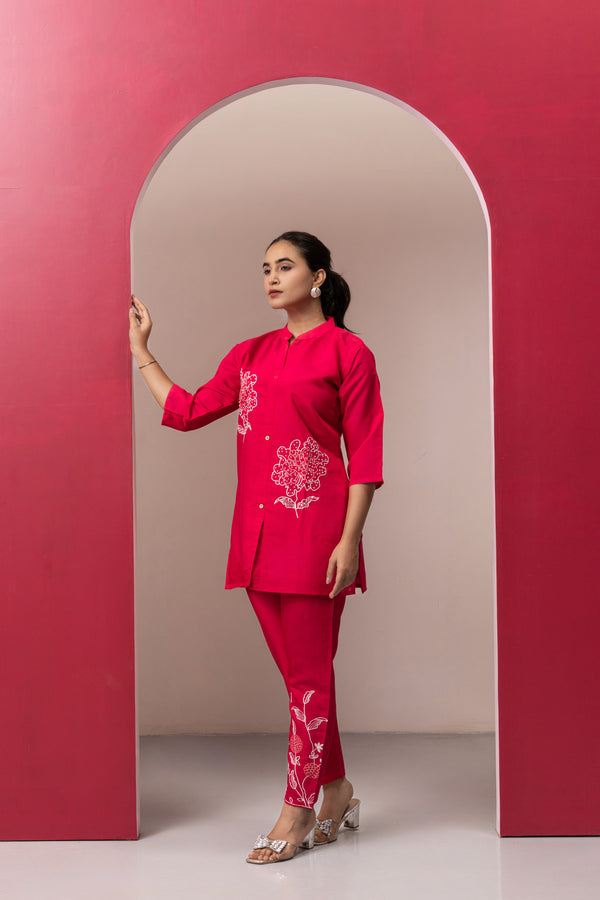 CHERRY EMBROIDERED COTTON TOP WITH TROUSERS